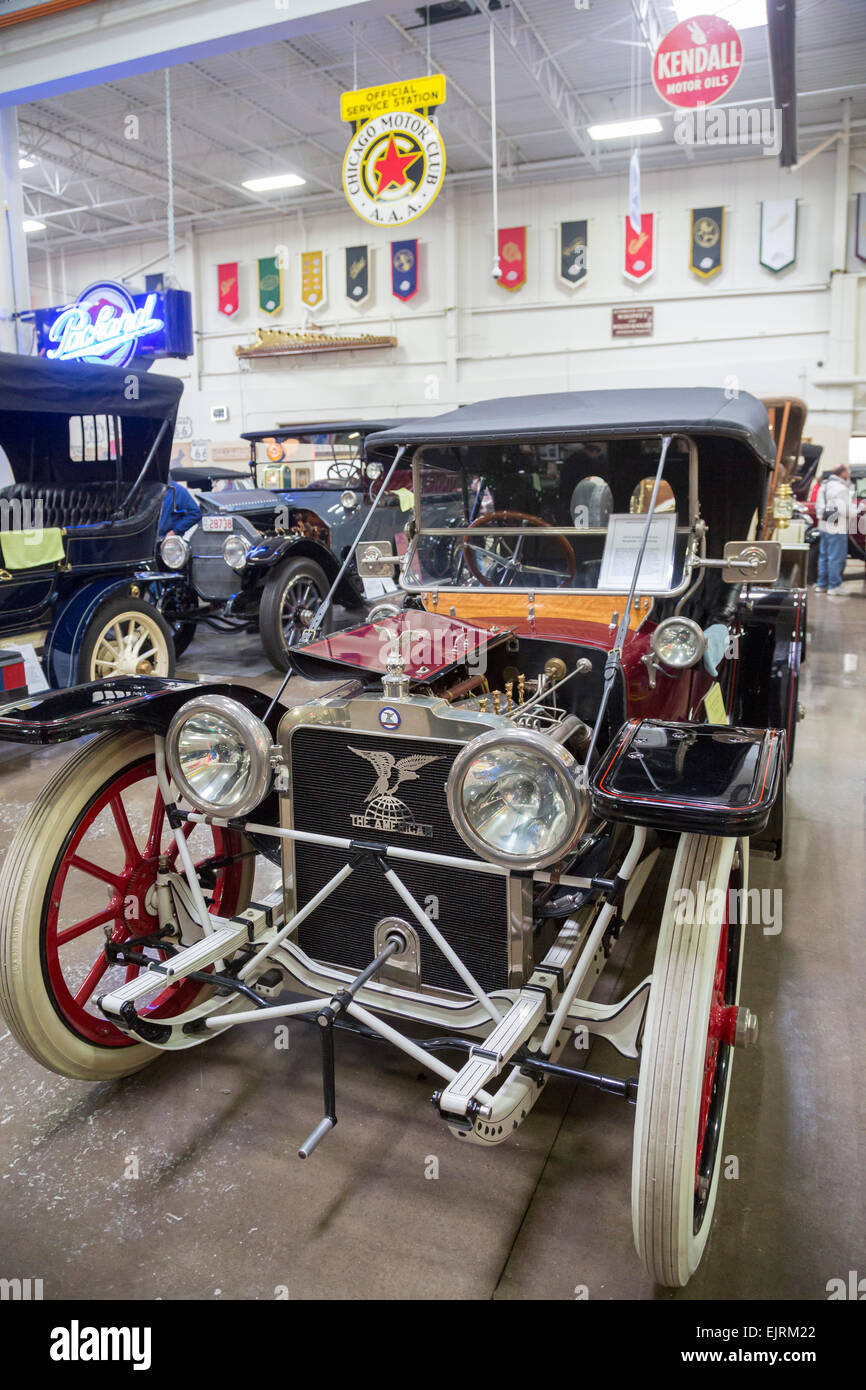 Chesterfield Twp., Michigan - 1913 American Scout Roadster auf dem Display an Stahl Automotive-Stiftung. Stockfoto