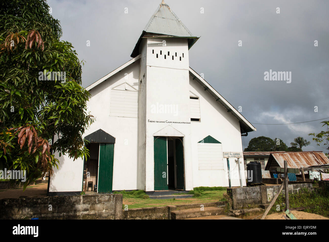 Kirche in Maroon Dorf auf dem oberen Suriname River, neue Aurora, Suriname Stockfoto