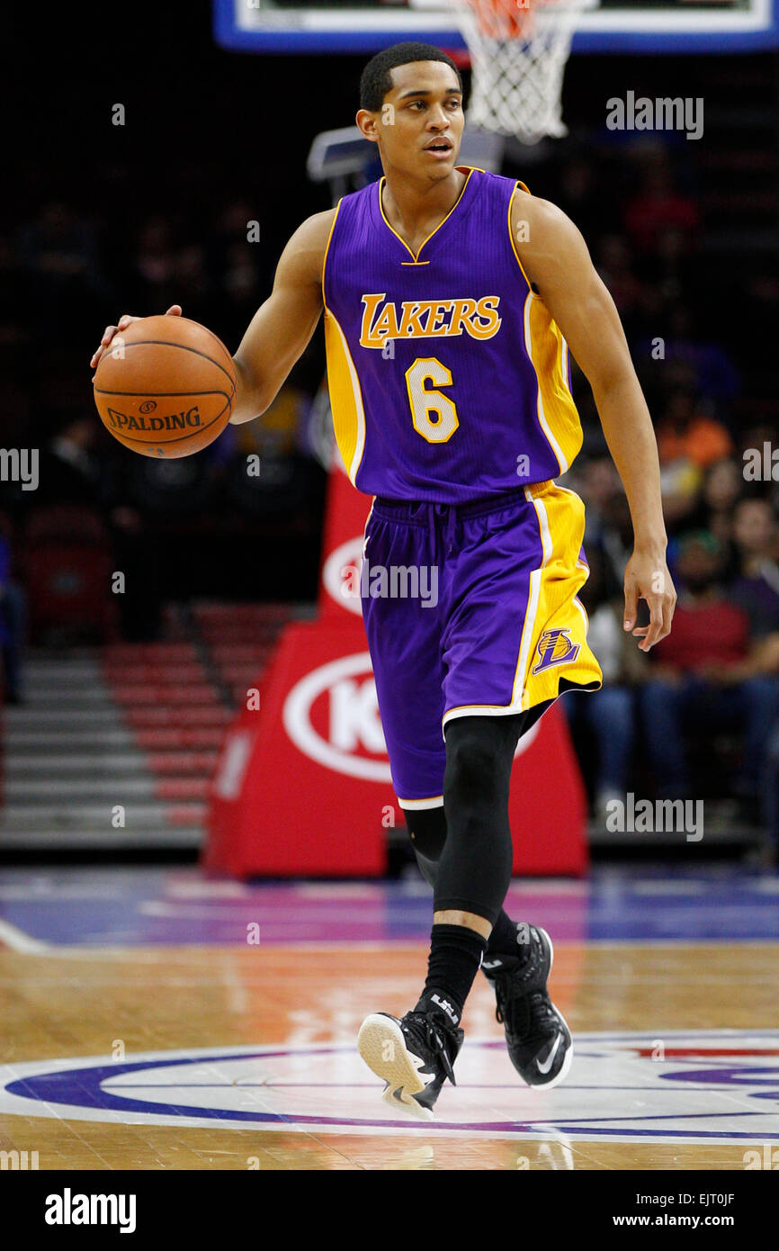 Überstunden. 30. März 2015. Los Angeles Lakers bewachen Jordan Clarkson (6) in Aktion während der NBA-Spiel zwischen den Los Angeles Lakers und die Philadelphia 76ers im Wells Fargo Center in Philadelphia, Pennsylvania. Die Los Angeles Lakers gewann 113-111 in der Overtime. © Csm/Alamy Live-Nachrichten Stockfoto