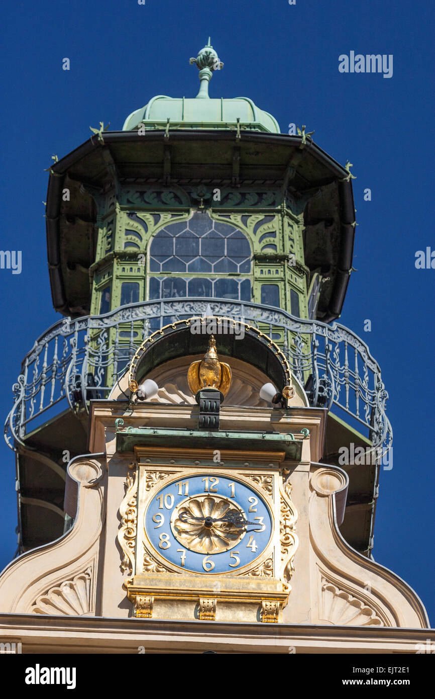 Das Glockenspiel Glockenspielplatz in Graz Stockfotografie Alamy