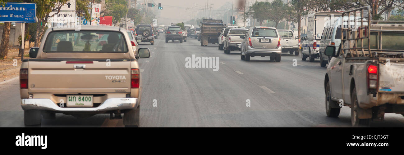 Smog Luft Verschmutzung, Chiang Mai Straße Vew, Nord-Thailand Stockfoto