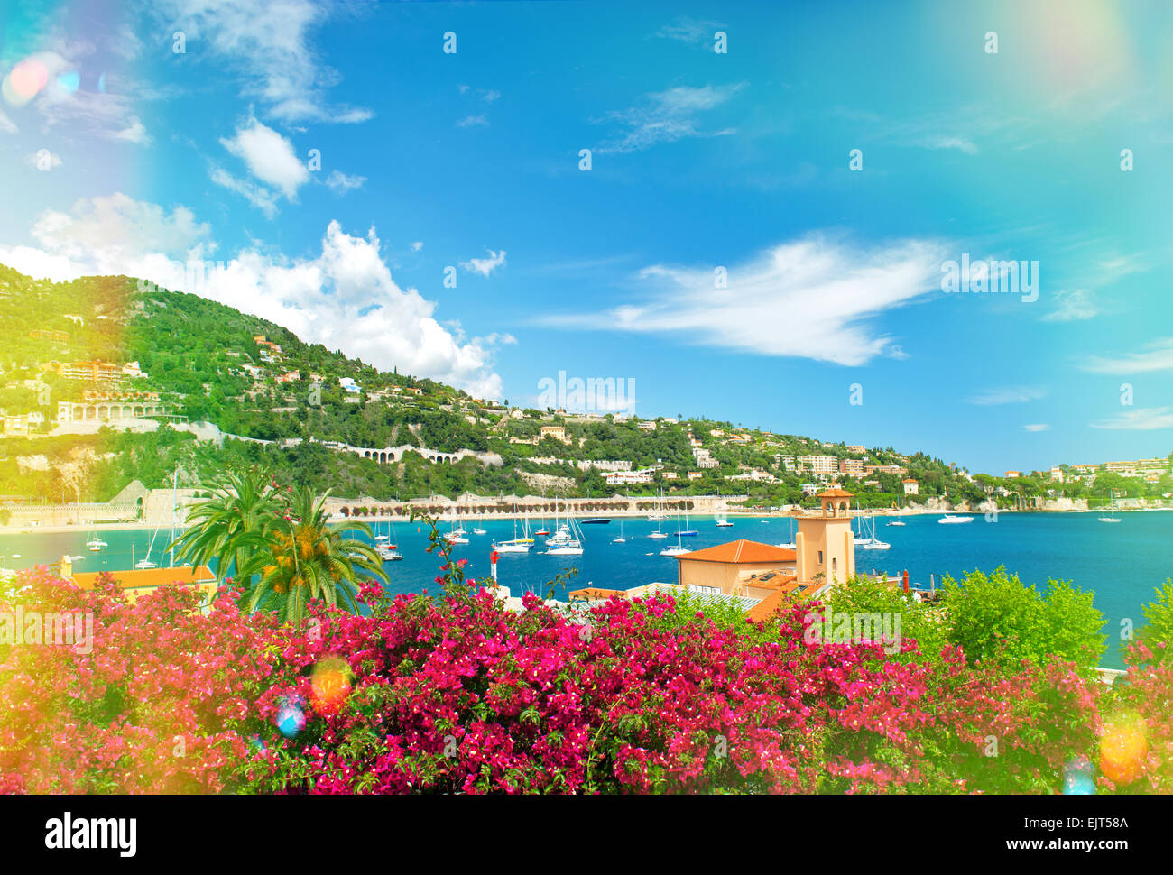 Côte d ' Azur in der Nähe von Nizza und Monaco. Wunderschöne mediterrane Landschaft. Stockfoto