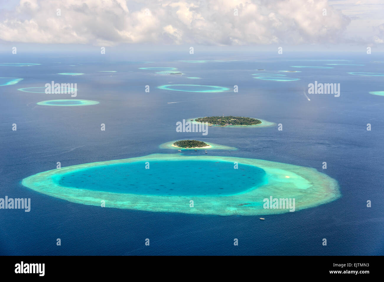 Kleine Malediven Inseln im Süd Male Atoll Stockfoto