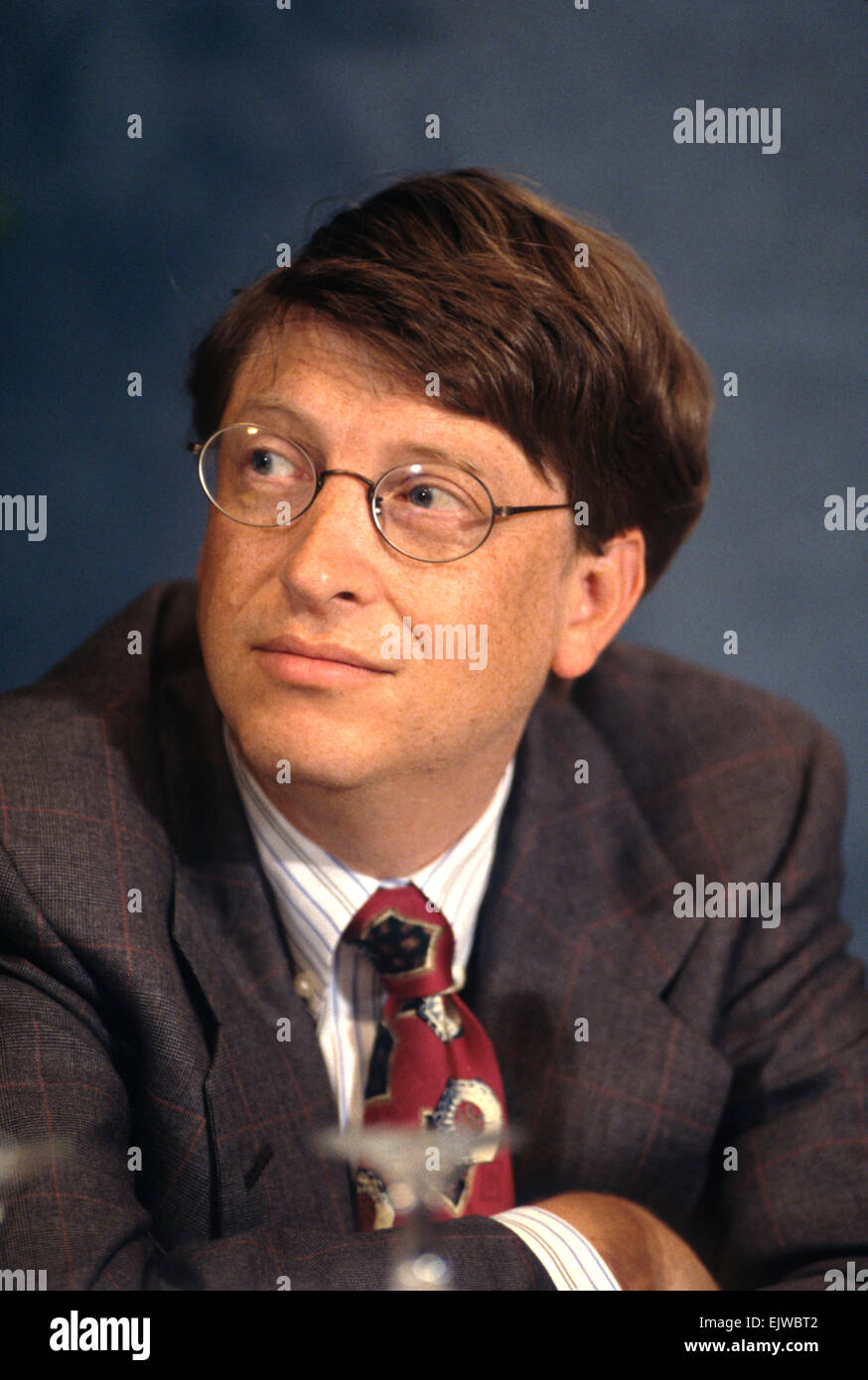 CEO von Microsoft Bill Gates während eines Technologie-Ereignis vor dem National Press Club 4. Juni 1997 in Washington, DC. Stockfoto