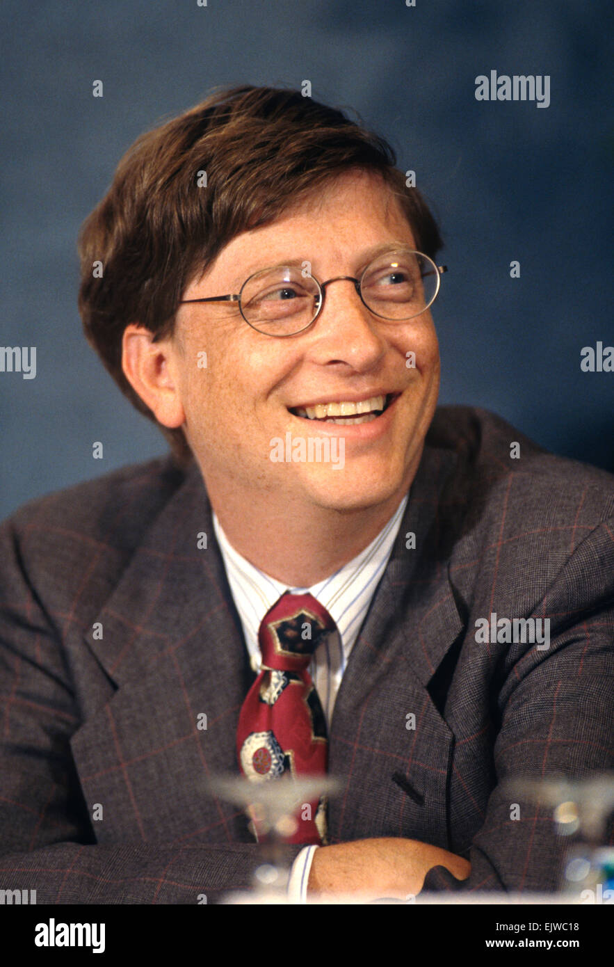 CEO von Microsoft Bill Gates während eines Technologie-Ereignis vor dem National Press Club 4. Juni 1997 in Washington, DC. Stockfoto