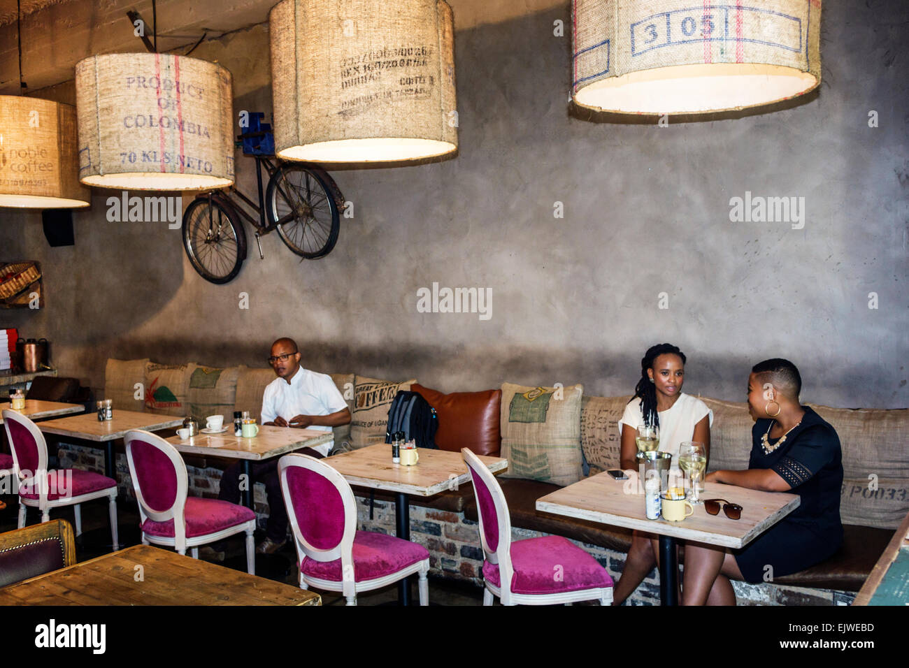Johannesburg Südafrika, Maboneng District, Arts on Main, Fox Street, gentrified städtischen Nachbarschaft, Pata Pata, Restaurant Restaurants Essen Essen Café Ca Stockfoto