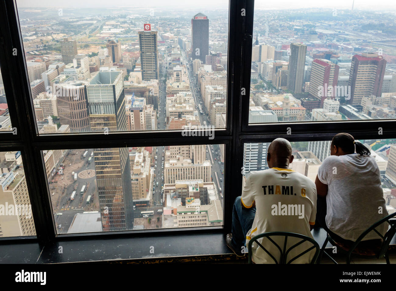 Johannesburg Südafrika, African Carlton Center, Zentrum, Top of Africa, Aussichtsplattform, Blick von, Schwarze Afrikanische Afrikaner ethnische Minderheit, Erwachsene A Stockfoto