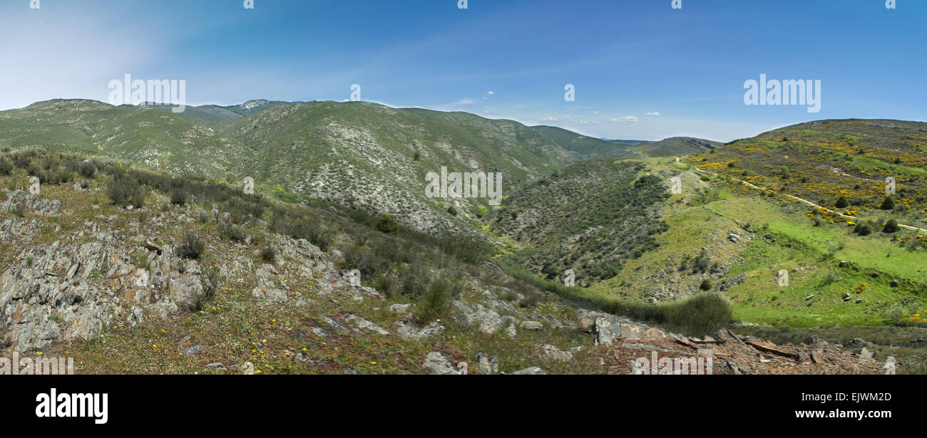 Patones de Arriba Gebirge, ein Dorf, das diese Stadt zu Madrid Provinz (Spanien gehört) hat eines der am besten erhaltenen popu Stockfoto