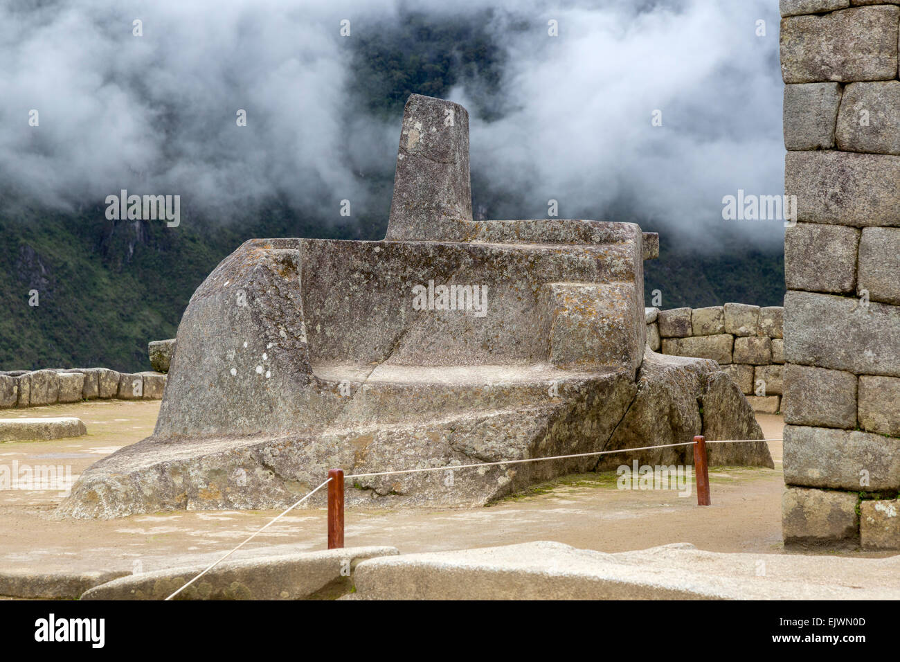 Peru, Machu Picchu.  Die Intiwatana, Hitching Post der Sonne. Stockfoto