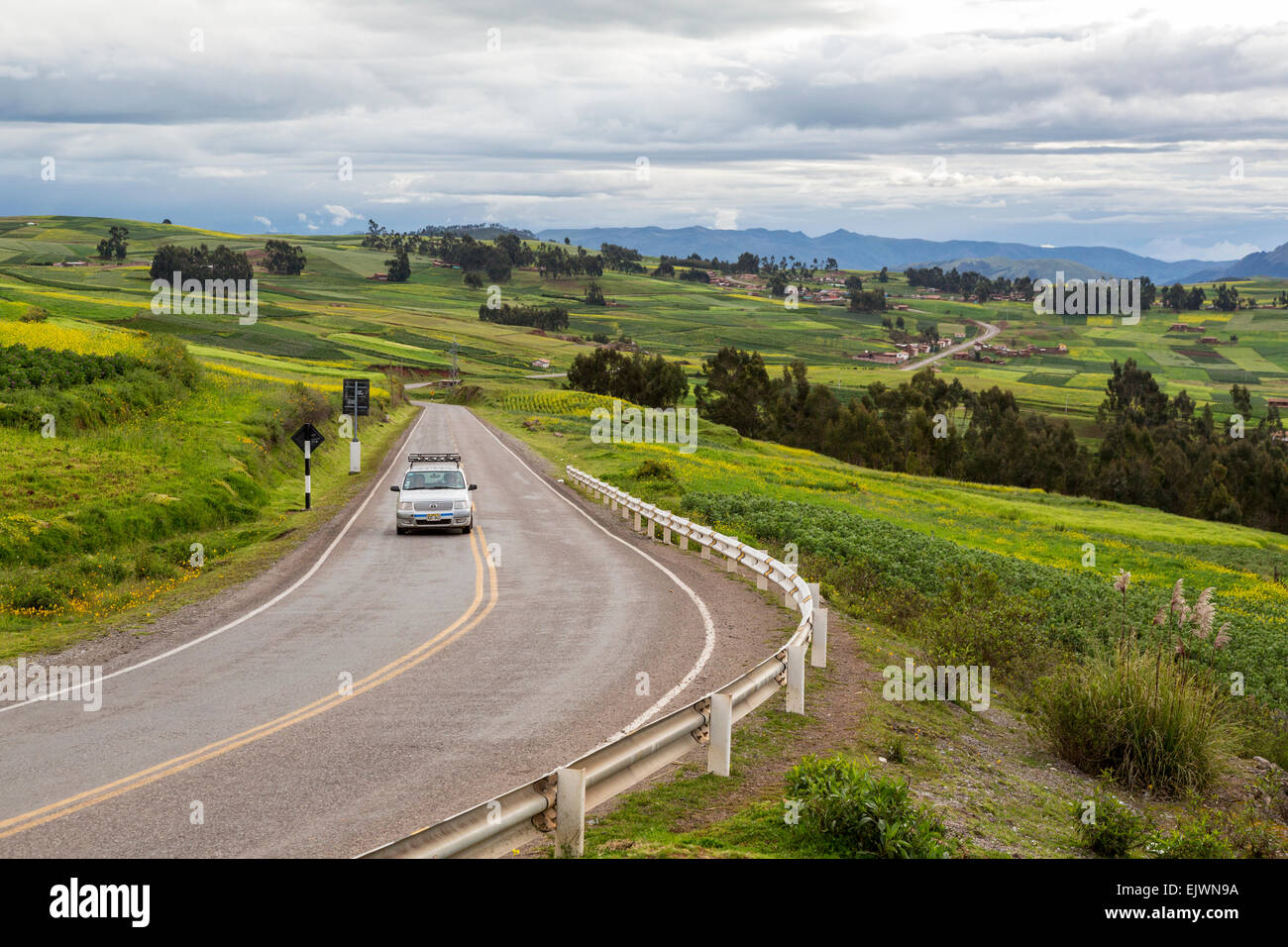Peru, Urubamba-Tal-Landschaft, Ackerland. Stockfoto