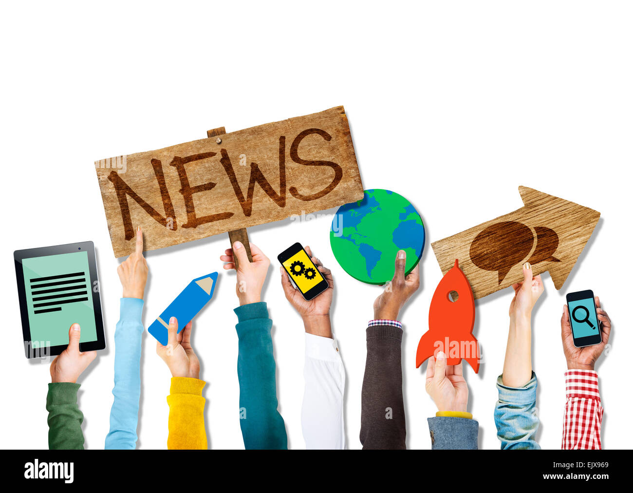 Diverse Hände halten News Symbole Stockfoto