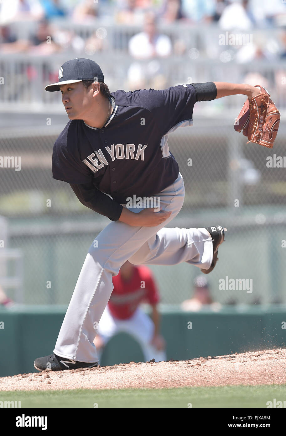 Fort Myers, Florida, USA. 31. März 2015. Masahiro Tanaka (Yankees) MLB: Masahiro Tanaka von der New York Yankees Stellplätze in einem Frühling Training Baseball-Spiel gegen die Minnesota Twins CenturyLink Sports Complex in Fort Myers, Florida, Vereinigte Staaten. © AFLO/Alamy Live-Nachrichten Stockfoto