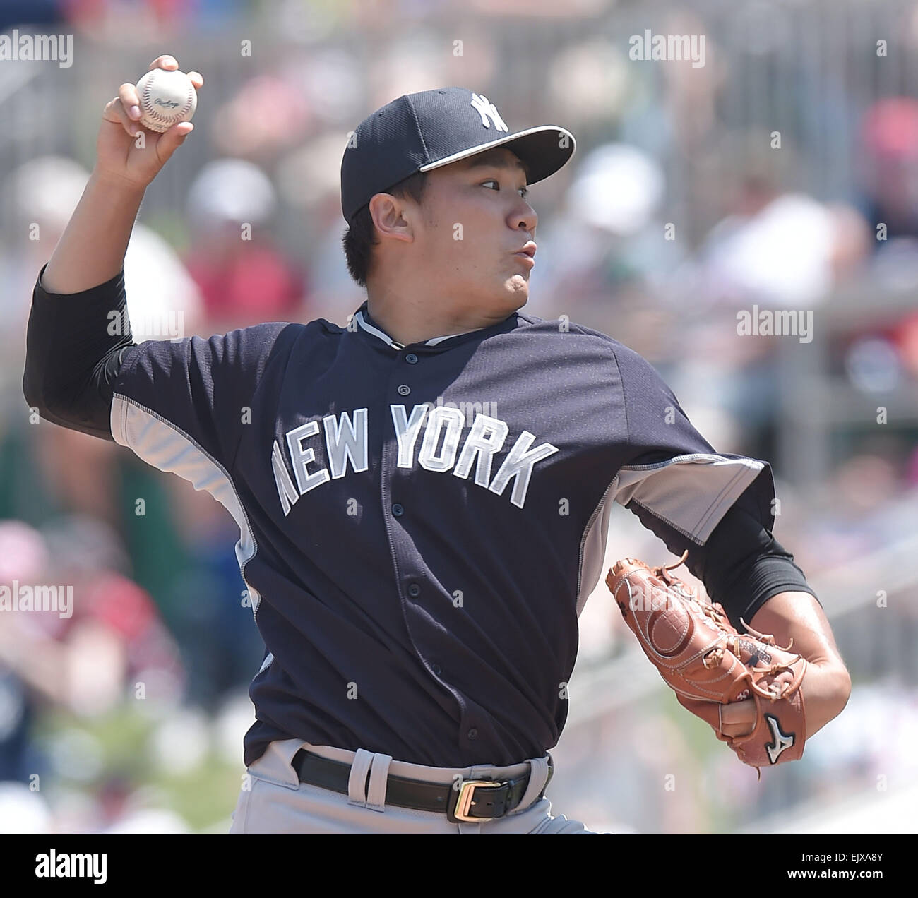 Fort Myers, Florida, USA. 31. März 2015. Masahiro Tanaka (Yankees) MLB: Masahiro Tanaka von der New York Yankees Stellplätze in einem Frühling Training Baseball-Spiel gegen die Minnesota Twins CenturyLink Sports Complex in Fort Myers, Florida, Vereinigte Staaten. © AFLO/Alamy Live-Nachrichten Stockfoto