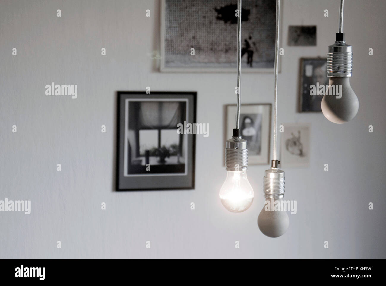Selfmade Glühbirnen Beton Stockfoto
