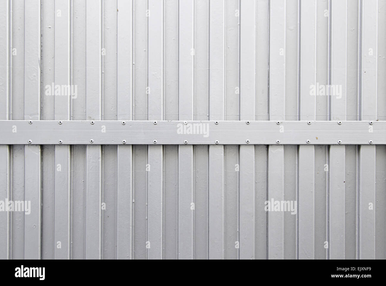 Metall Stahl Tür, Detail einer geschlossenen Tür Schutz Stockfotografie -  Alamy