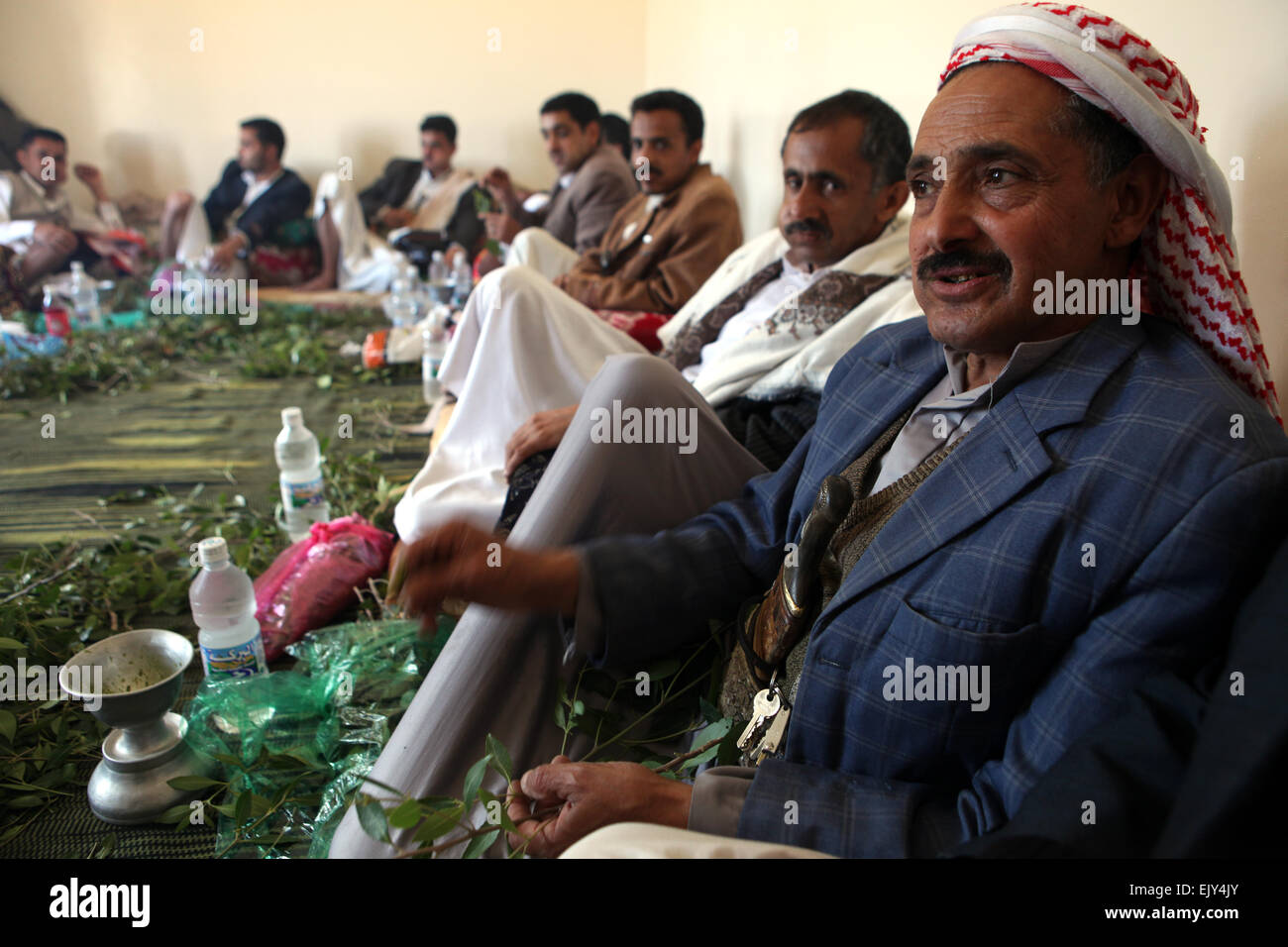 Khat-Sitzung im Al Manakha, Jemen. Stockfoto