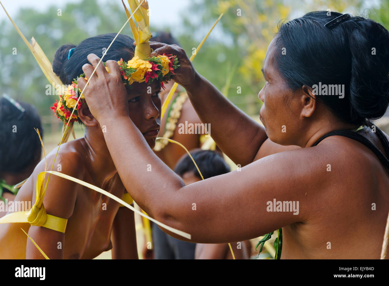 Yapesen Vorbereitung auf Yap Day Festival, Insel Yap, Föderierte Staaten von Mikronesien Stockfoto