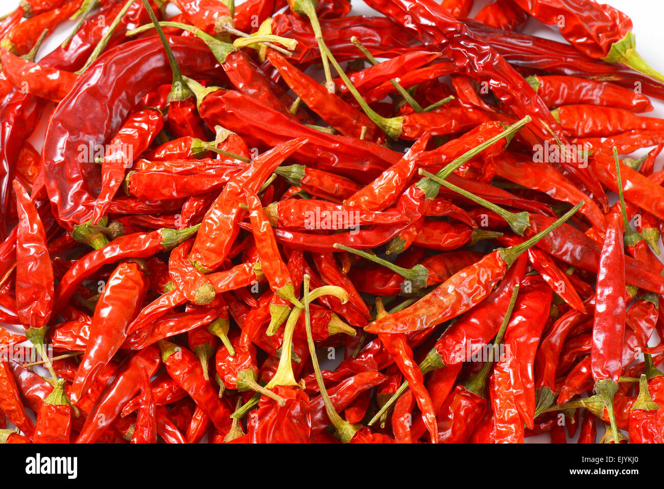 Haufen von getrocknete rote Chilischoten Stockfoto