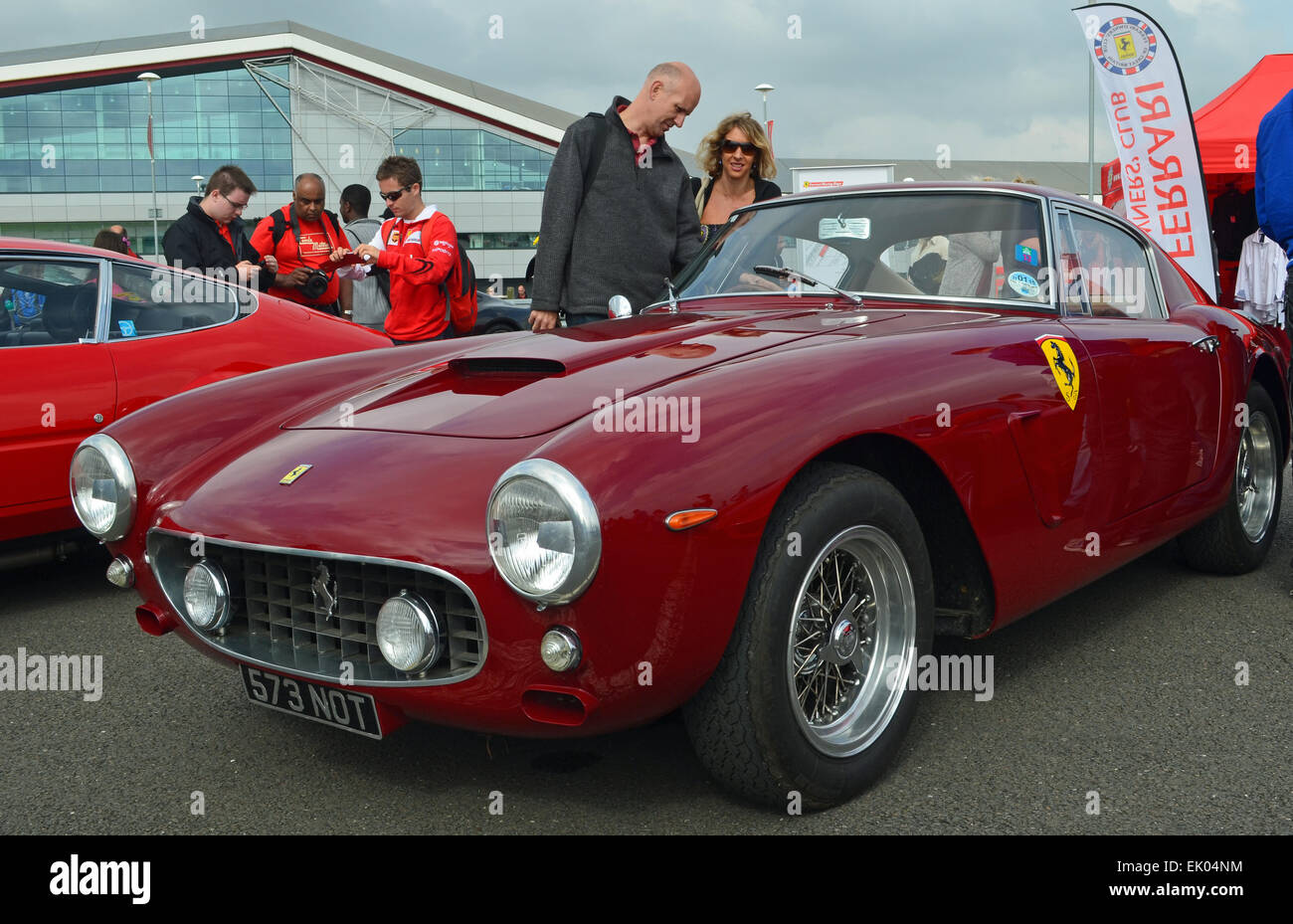 Burgund Ferrari GT 250 Berlinetta Passo Corto Stockfoto