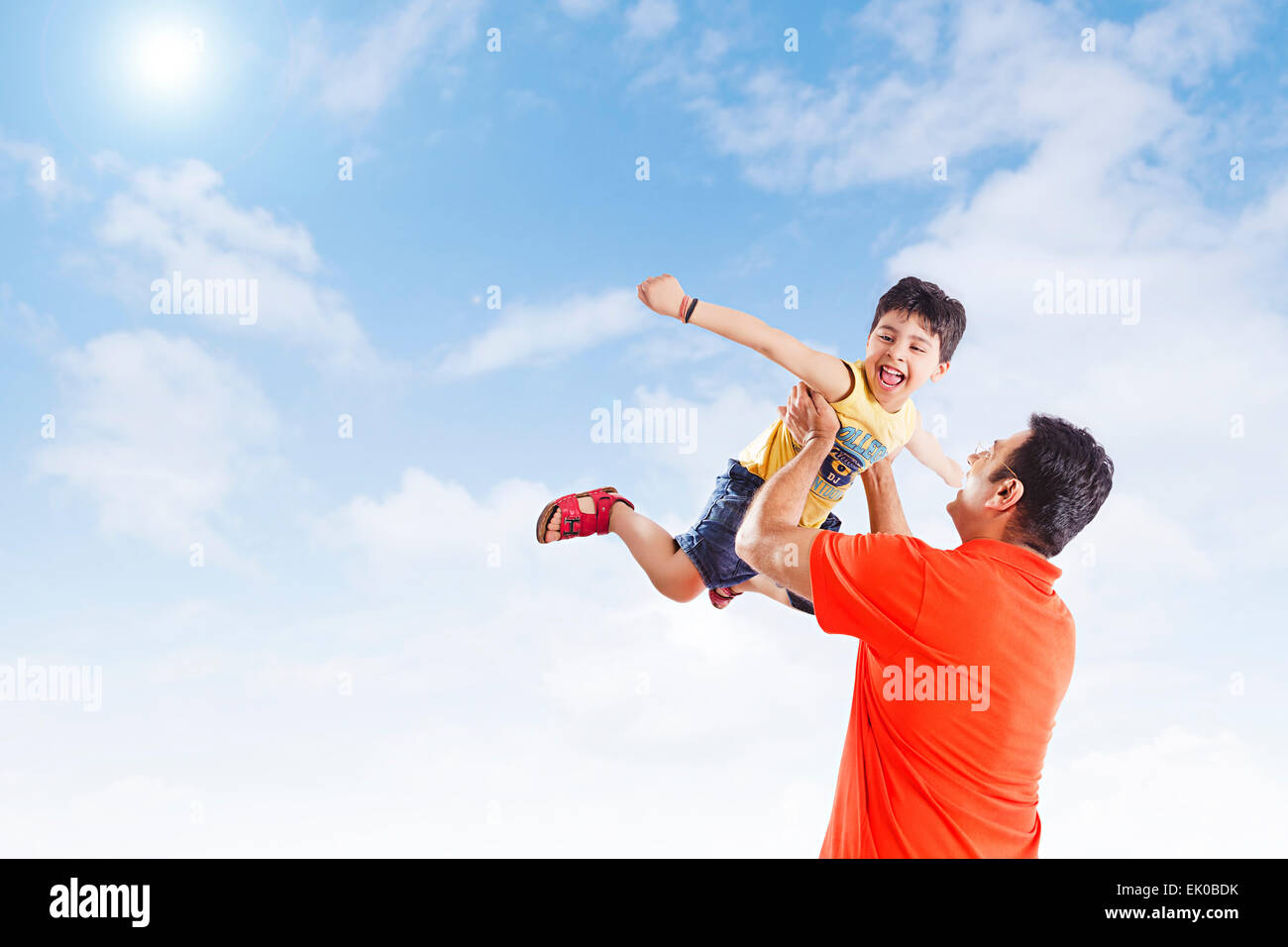 indische Vater und Sohn Spaß Stockfoto