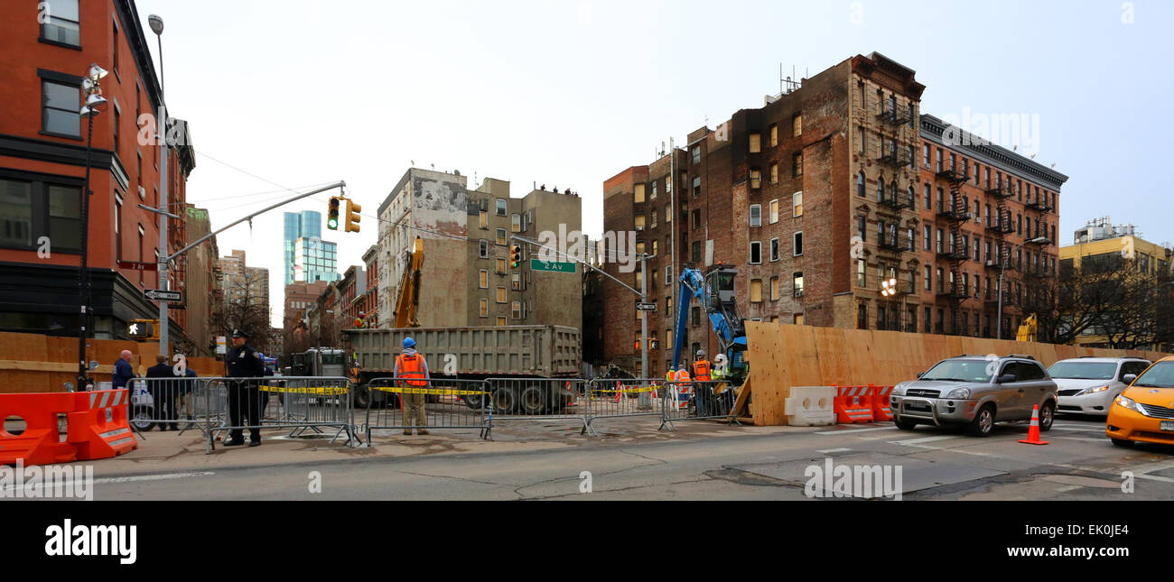 Nach dem März 2015 Second Avenue Gasexplosion in New York, NEW YORK (2. April 2015) Stockfoto