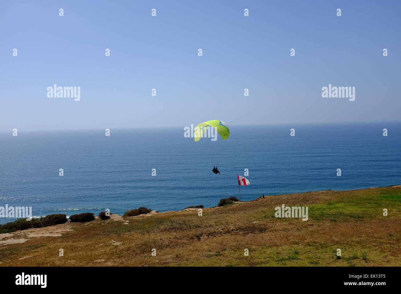 Paragliding in Torrey Pines Glider Port, San Diego, CA Stockfotografie