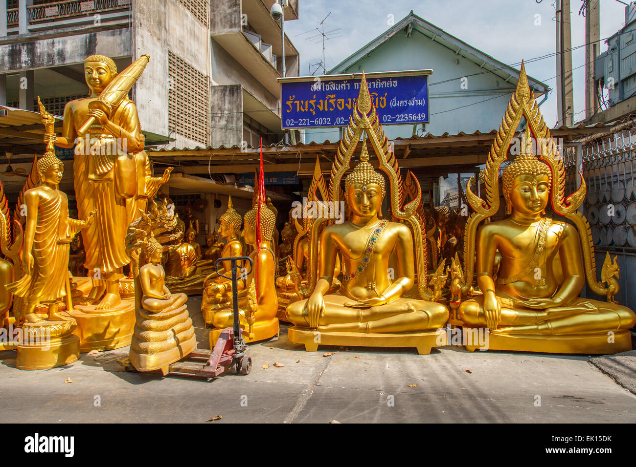 Buddha-Statuen Großhandel Stockfoto