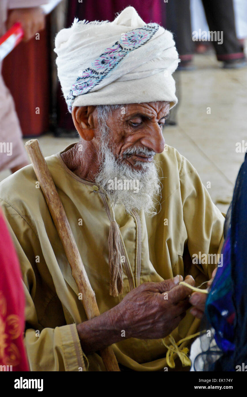 Beduinen (Beduinen) Greis, Sinaw, Oman Stockfoto