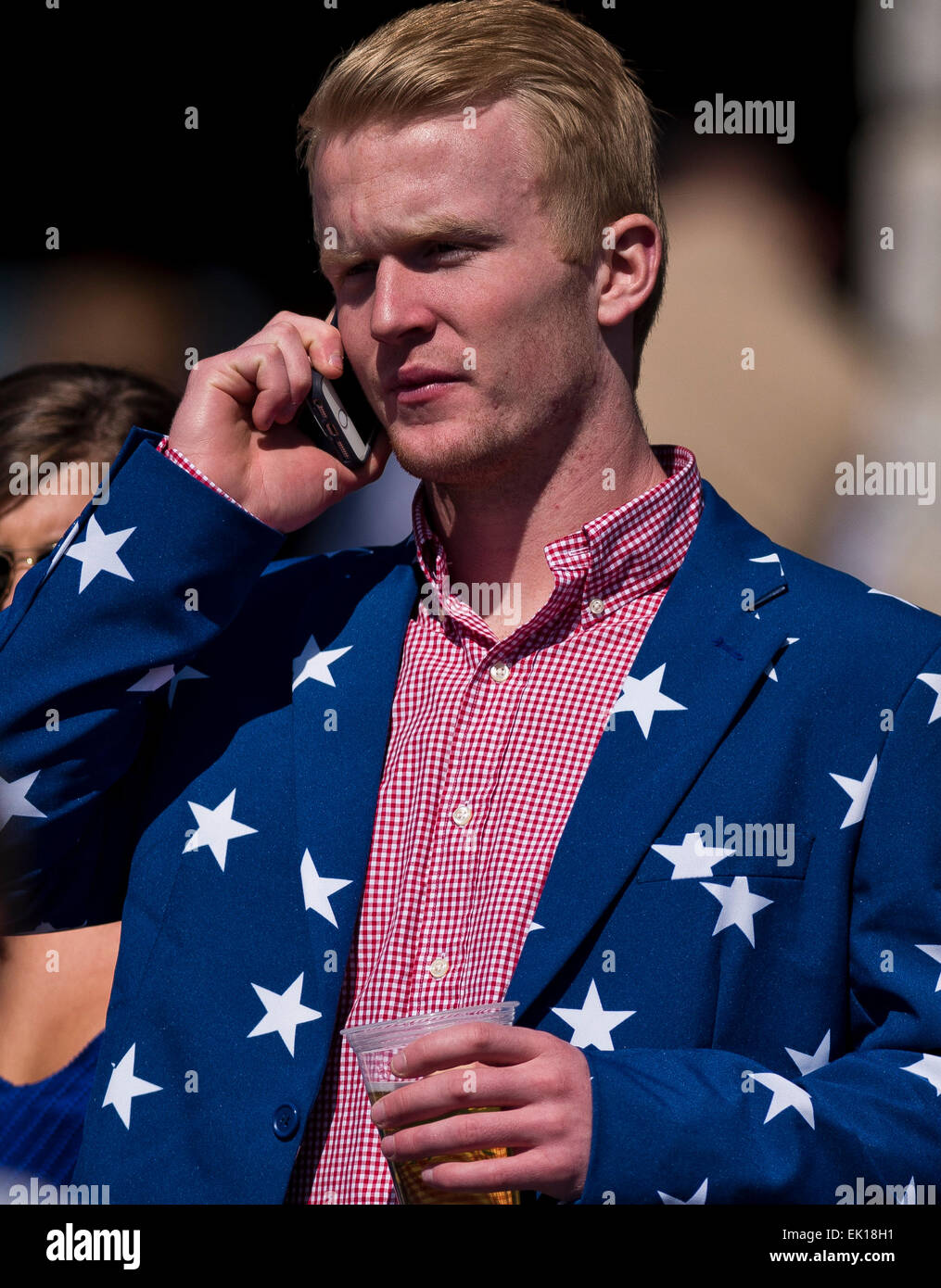 Lexington, KY, USA. 4. April 2015. 3. April 2015: Szenen aus rund um die Strecke am Blue Grass Stakes Tag bei Keeneland Race Course in Lexington, Kentucky. Scott Serio/CSM/Alamy Live-Nachrichten Stockfoto