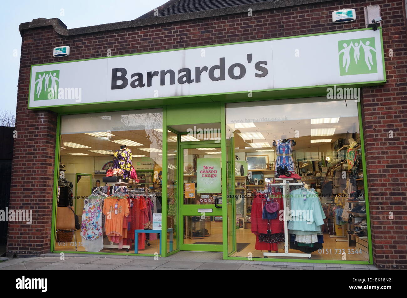 Barnardo es Charity-Shop in Liverpool Stockfoto