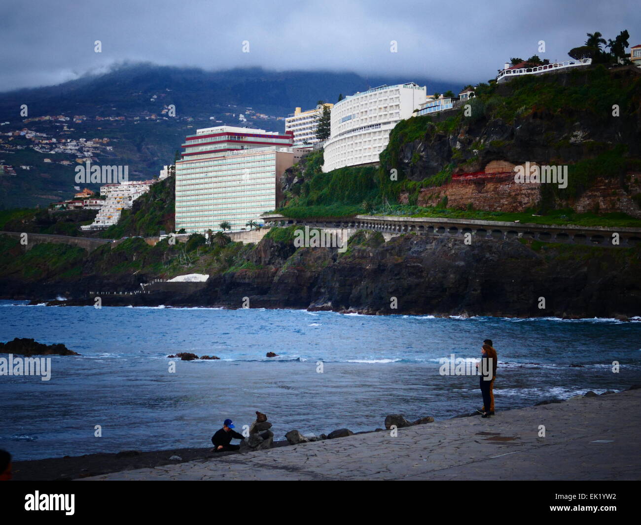 Spanien-Kanarische Inseln Teneriffa Puerto De La Cruz Hotel block Stockfoto