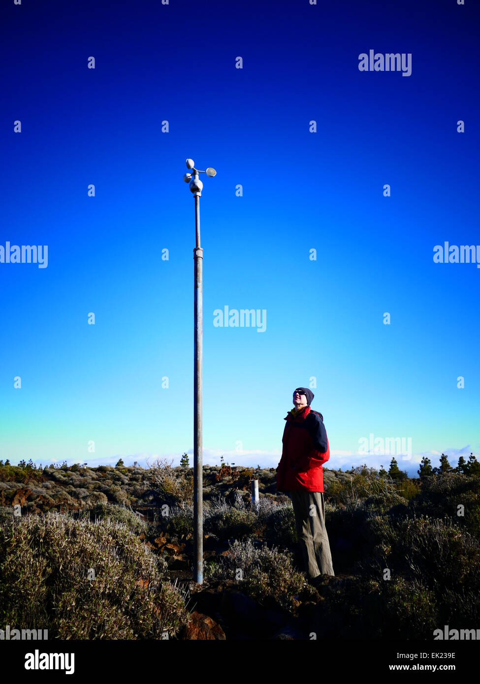 Meteorologische Station Stevenson Bildschirm Anenometer Mt Teide Teneriffa Insel Kanaren Spanien Stockfoto