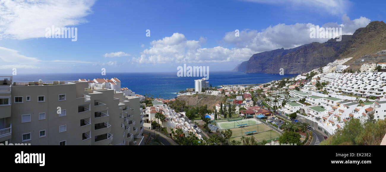 Los Gigantes Cliffs der Riesen n Puerto Santiago Teneriffa Insel Kanaren Spanien Stockfoto