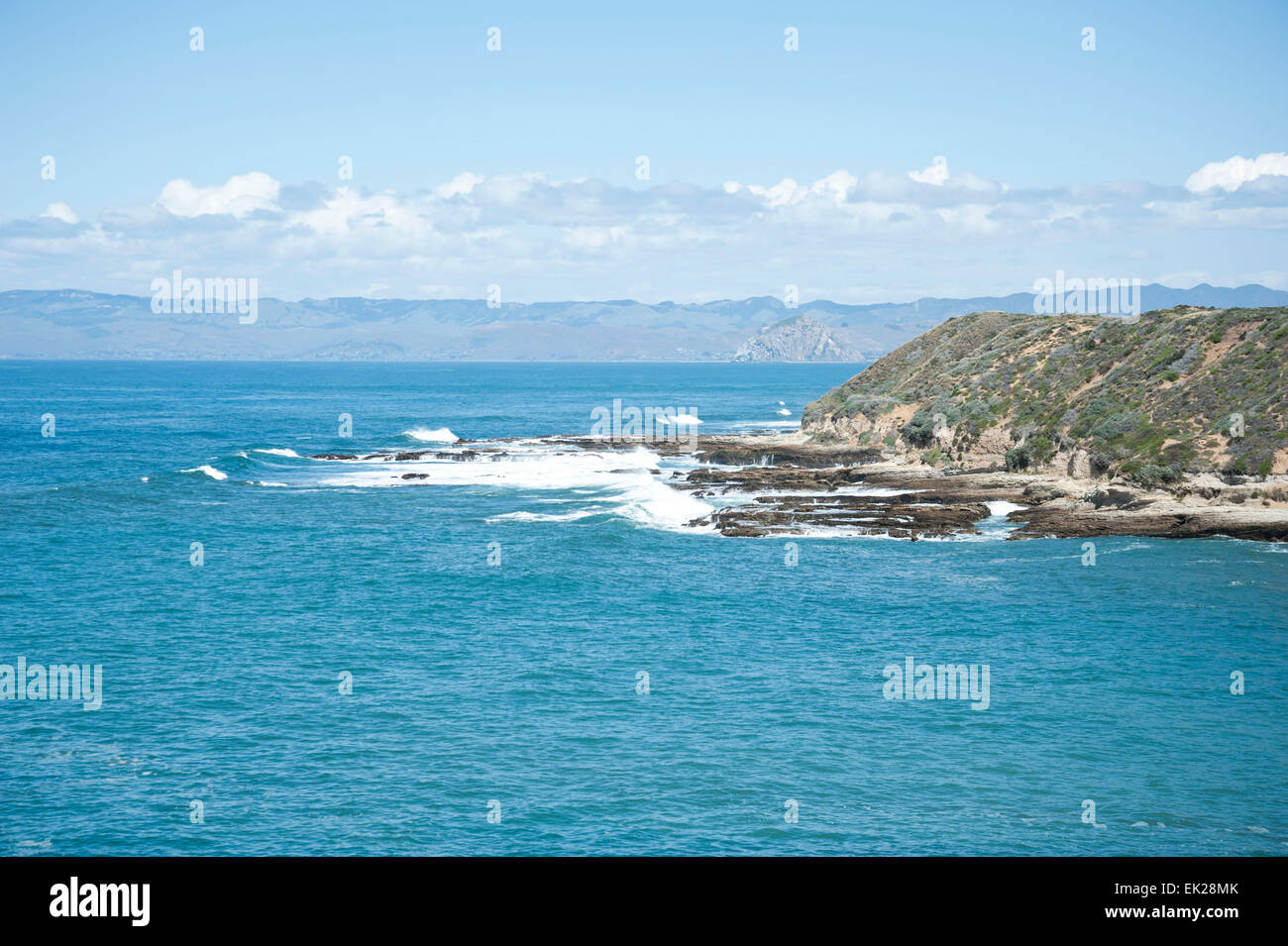 Klippen mit Blick auf Morro Bay Stockfoto