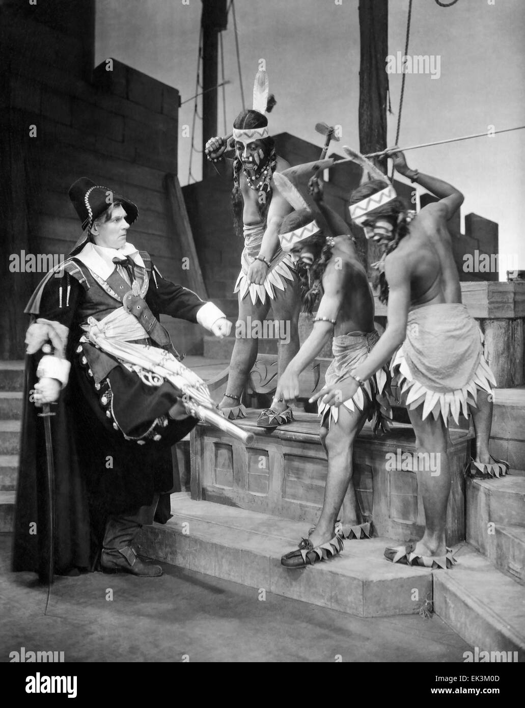 Walter Huston (links), am Set von dem Broadway-Stück "Knickerbocker Holiday', Ethel Barrymore Theater, New York, 1939 Stockfoto