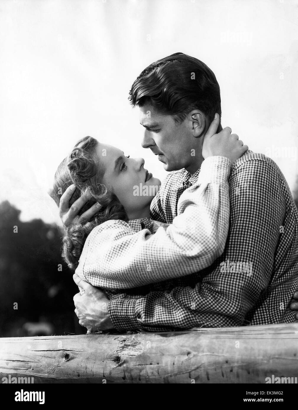 Alexis Smith, Ronald Reagan, am Set des Films "Hengst Road", 1947 Stockfoto