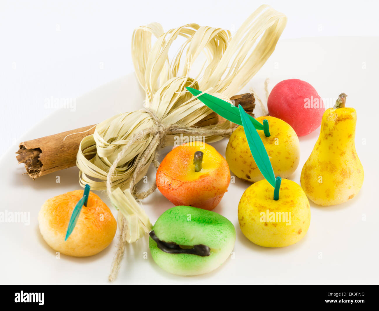 Marzipan Fruits Stockfotos und -bilder Kaufen - Alamy