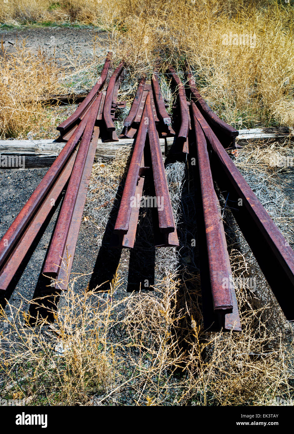 Das Land über den Arkansas River von der Innenstadt von Salida, Colorado, ist freie & unfruchtbar, im Besitz der Union Pacific Railroad. Stockfoto