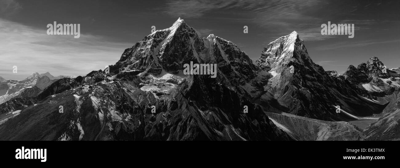 Taboche Spitzberg, Everest base camp Trek, Sagarmatha Nationalpark, UNESCO-Weltkulturerbe, Solu Khumbu Bezirk, Stockfoto