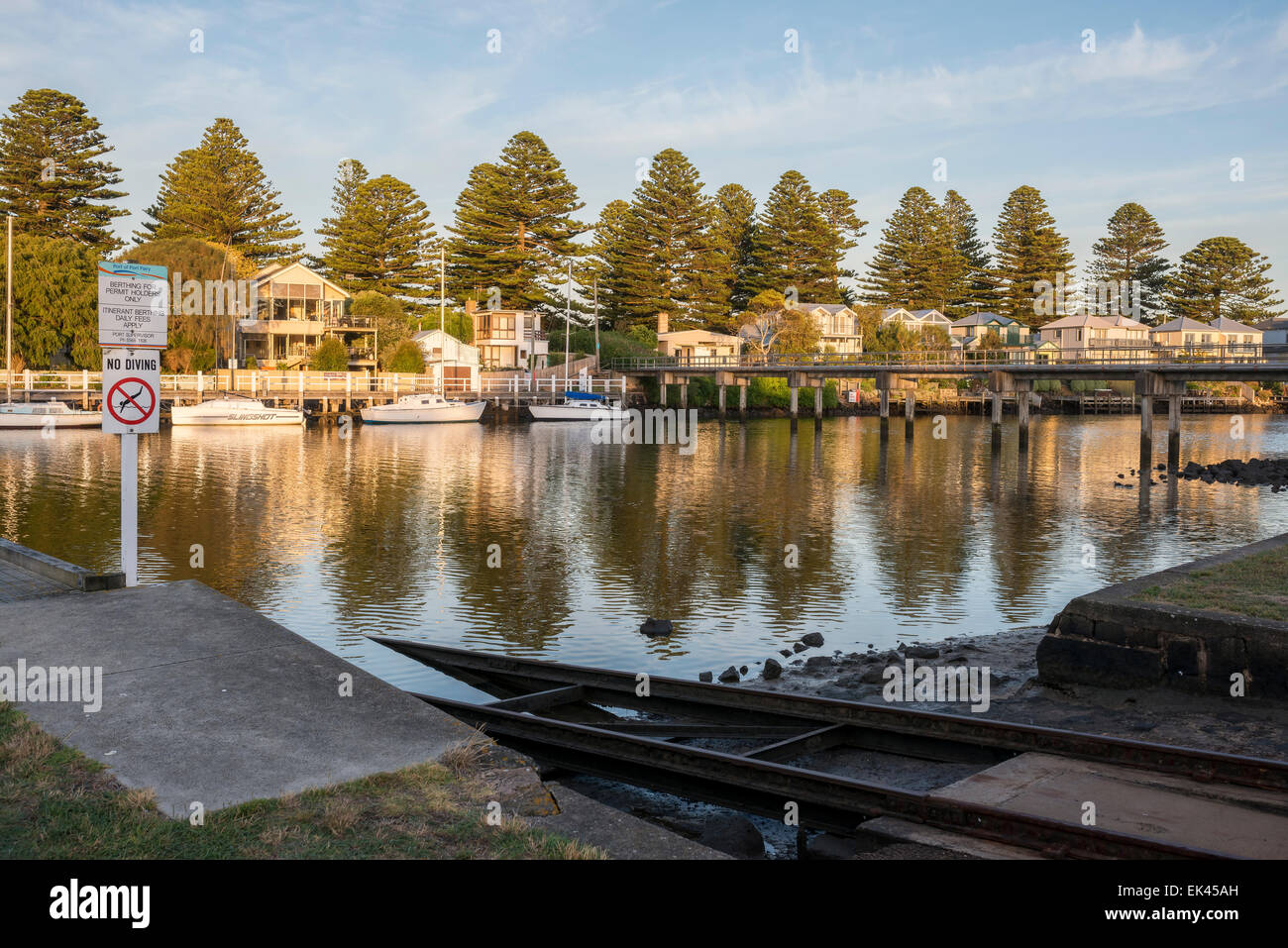 Das Dorf Port Fairy am Fluss Moyne, Victoria Australien Stockfoto