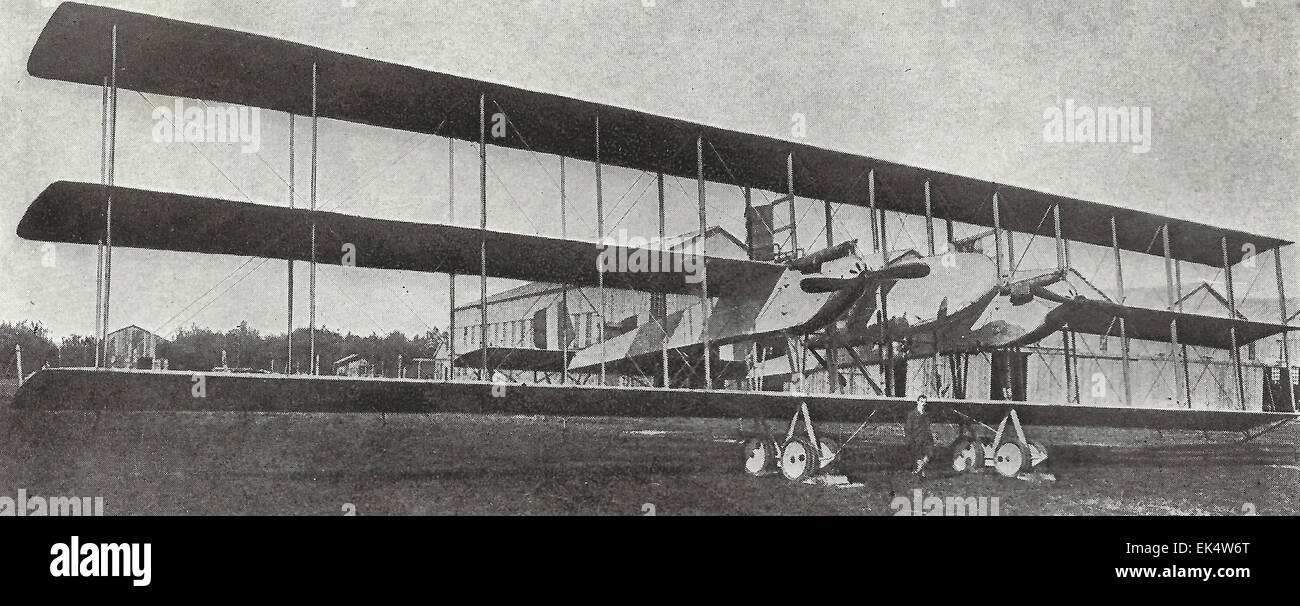 Einem Caproni Dreidecker verwendet für Bombardierung - italienische Kampfflugzeug - WWI Stockfoto