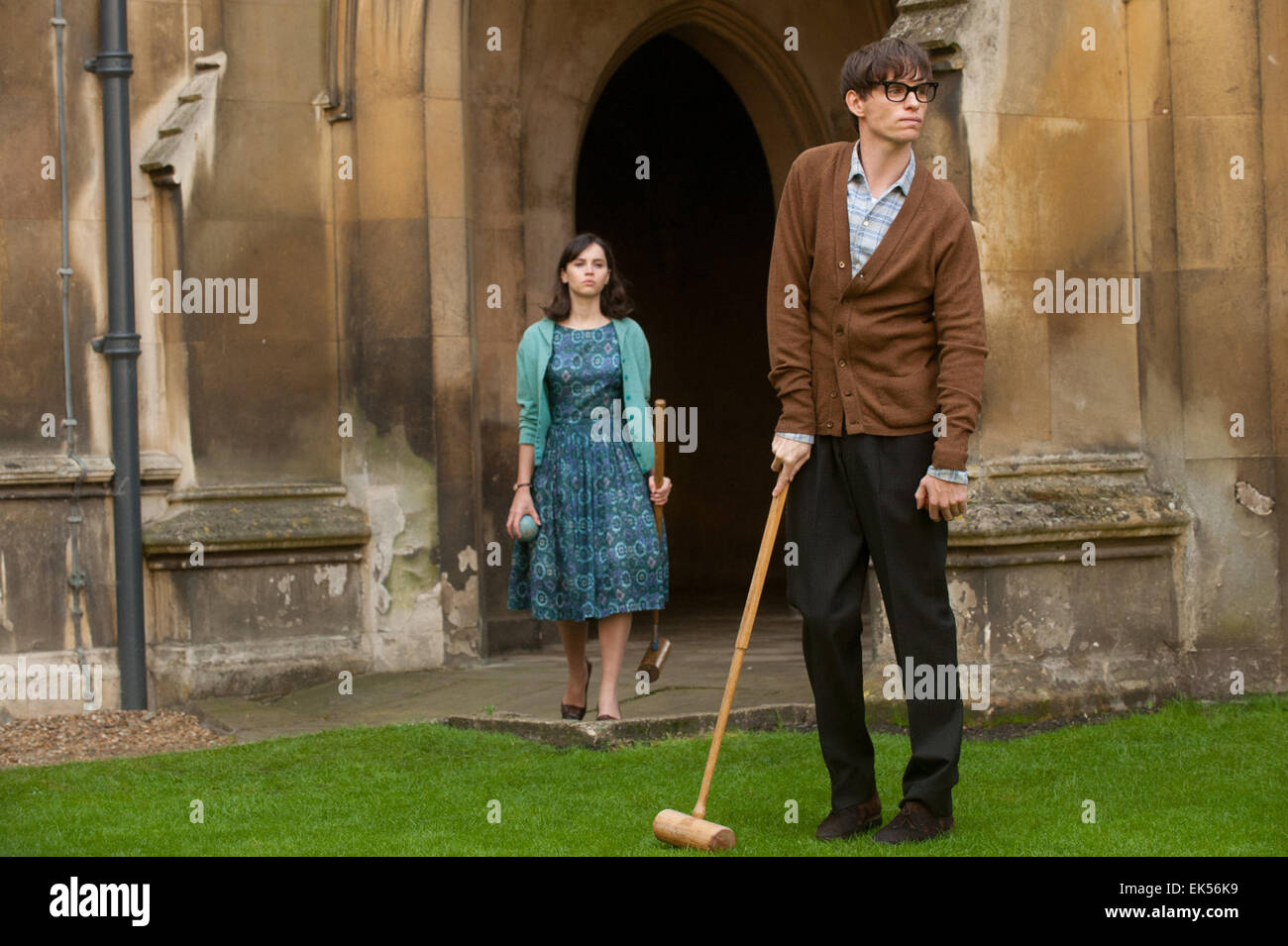 DIE THEORIE VON ALLES (2014) FELICITY JONES, EDDIE REDMAYNE JAMES MARSH (DIR) Stockfoto