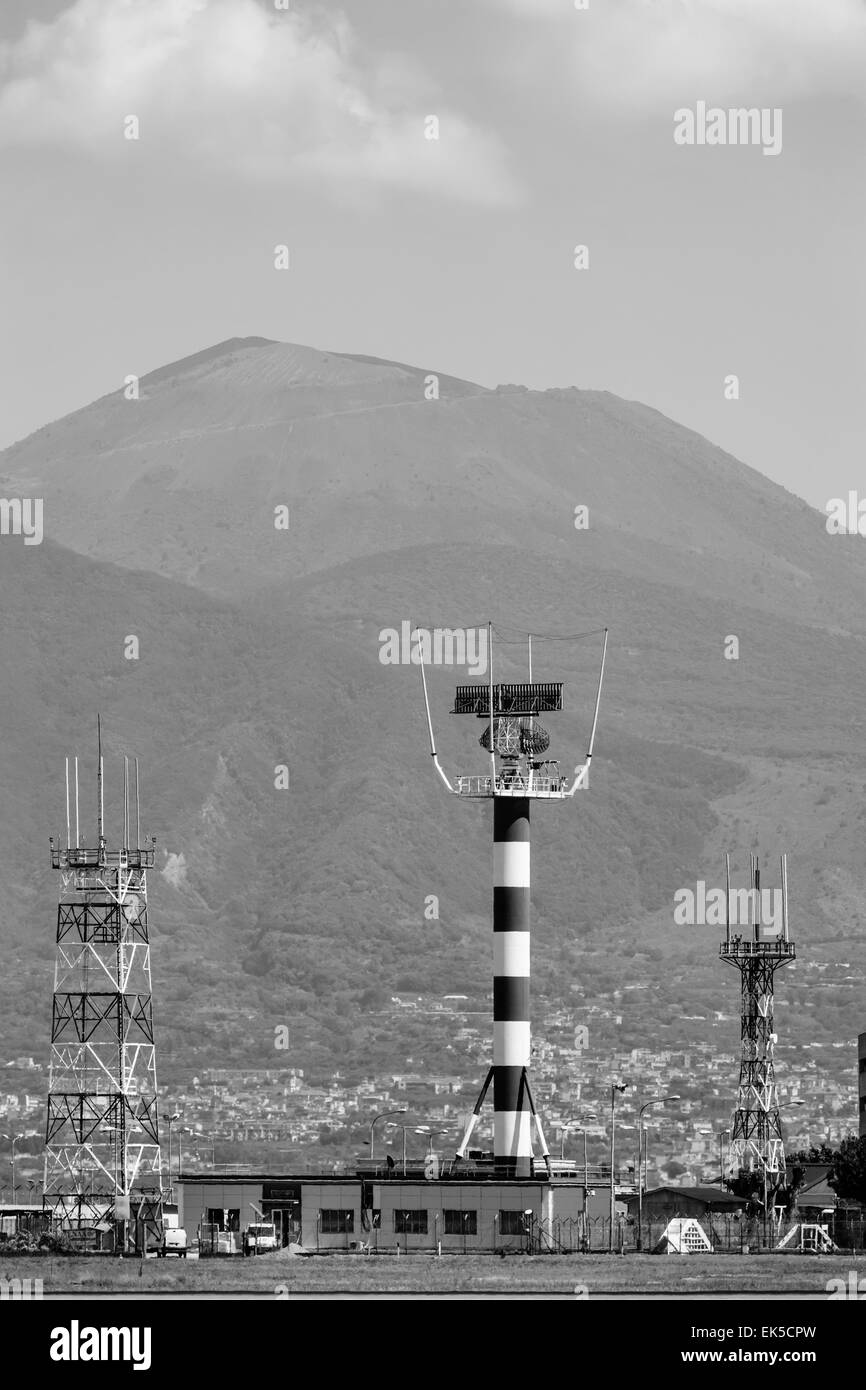 Italien, Neapel International Airport, radar Stockfoto