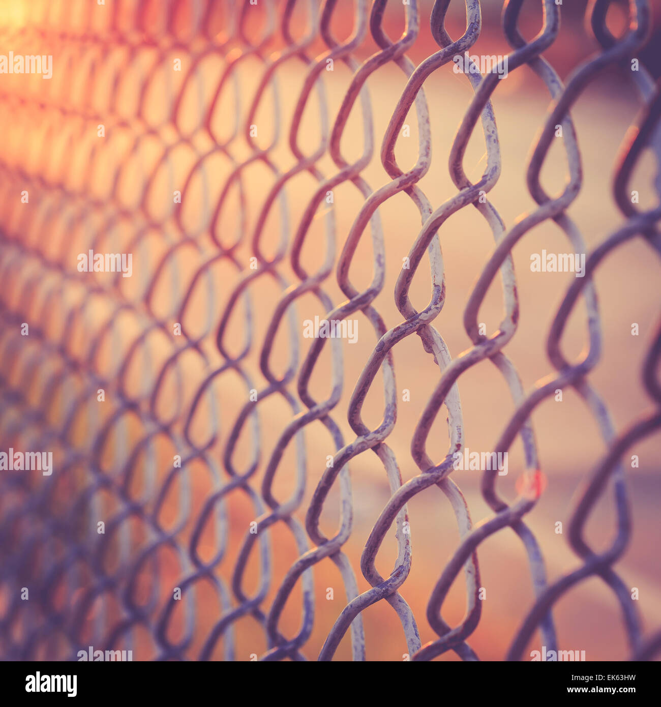 Net im Sonnenuntergang Zeit, Vintage Farbe Metall hautnah Stockfoto