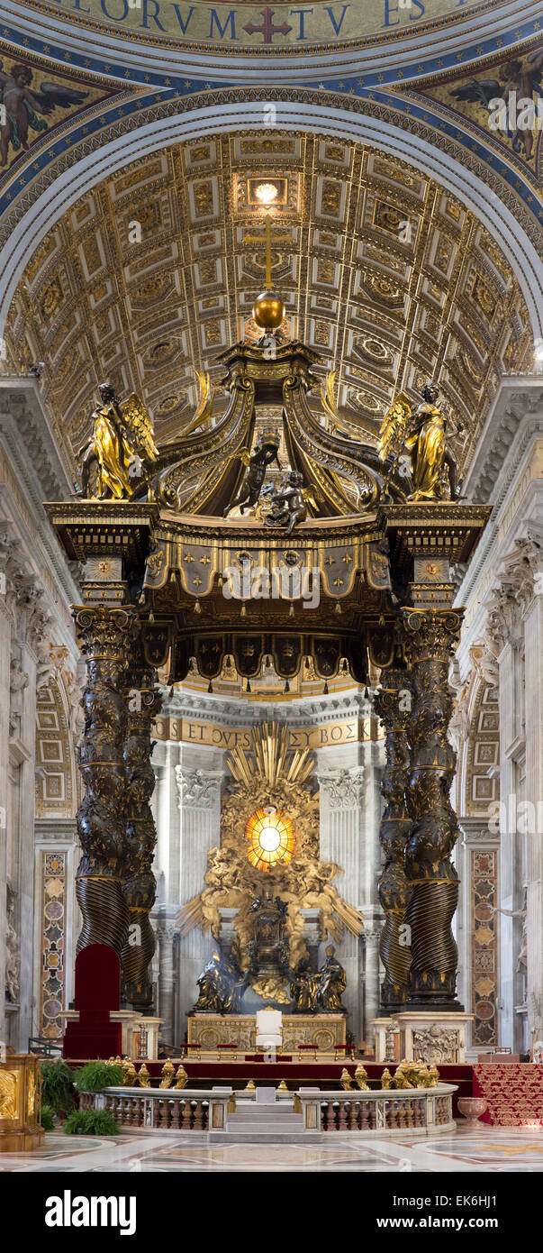 St.-Petri Baldachin im Petersdom im Vatikan. Stockfoto