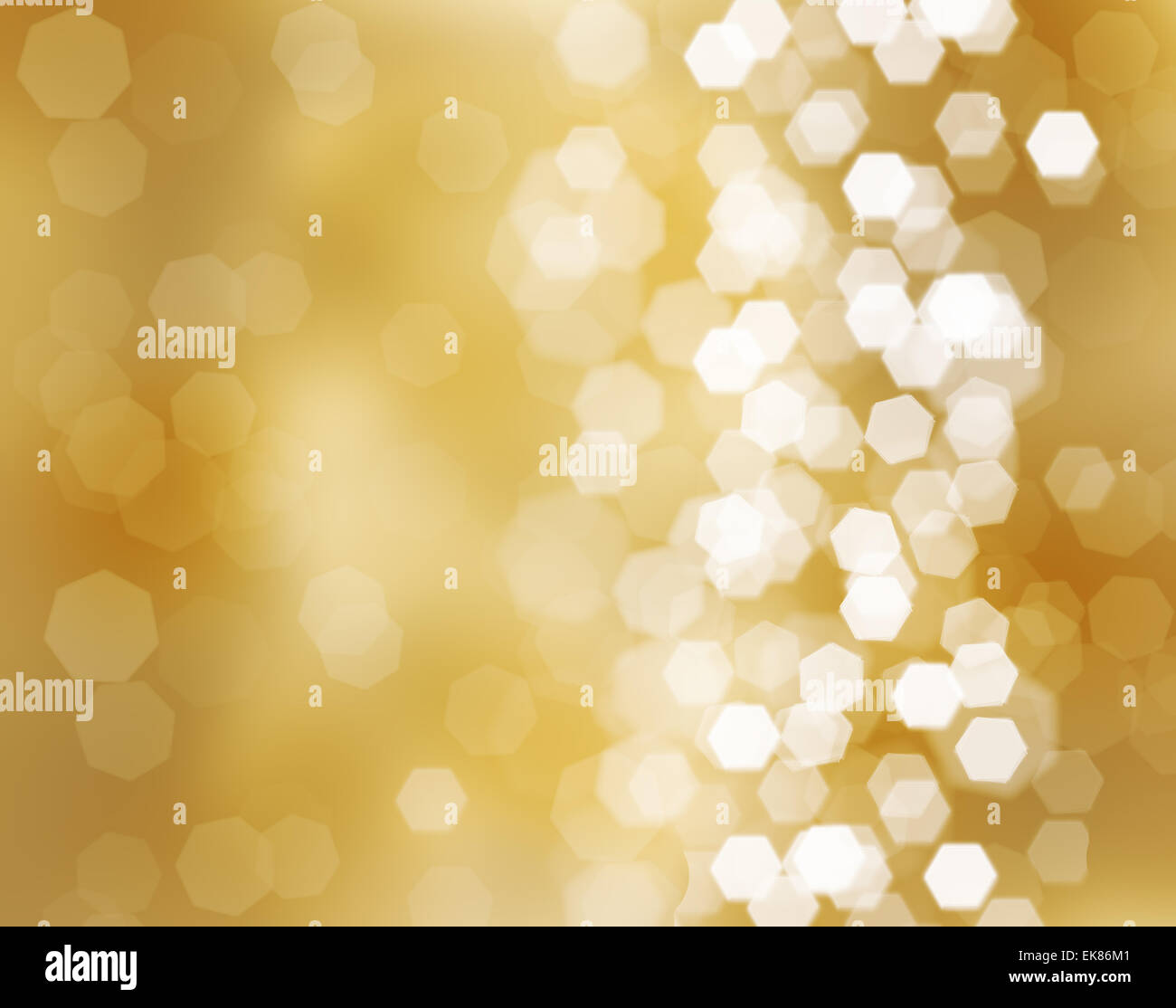 Drei schöne goldene Weihnachtskugeln Stockfoto