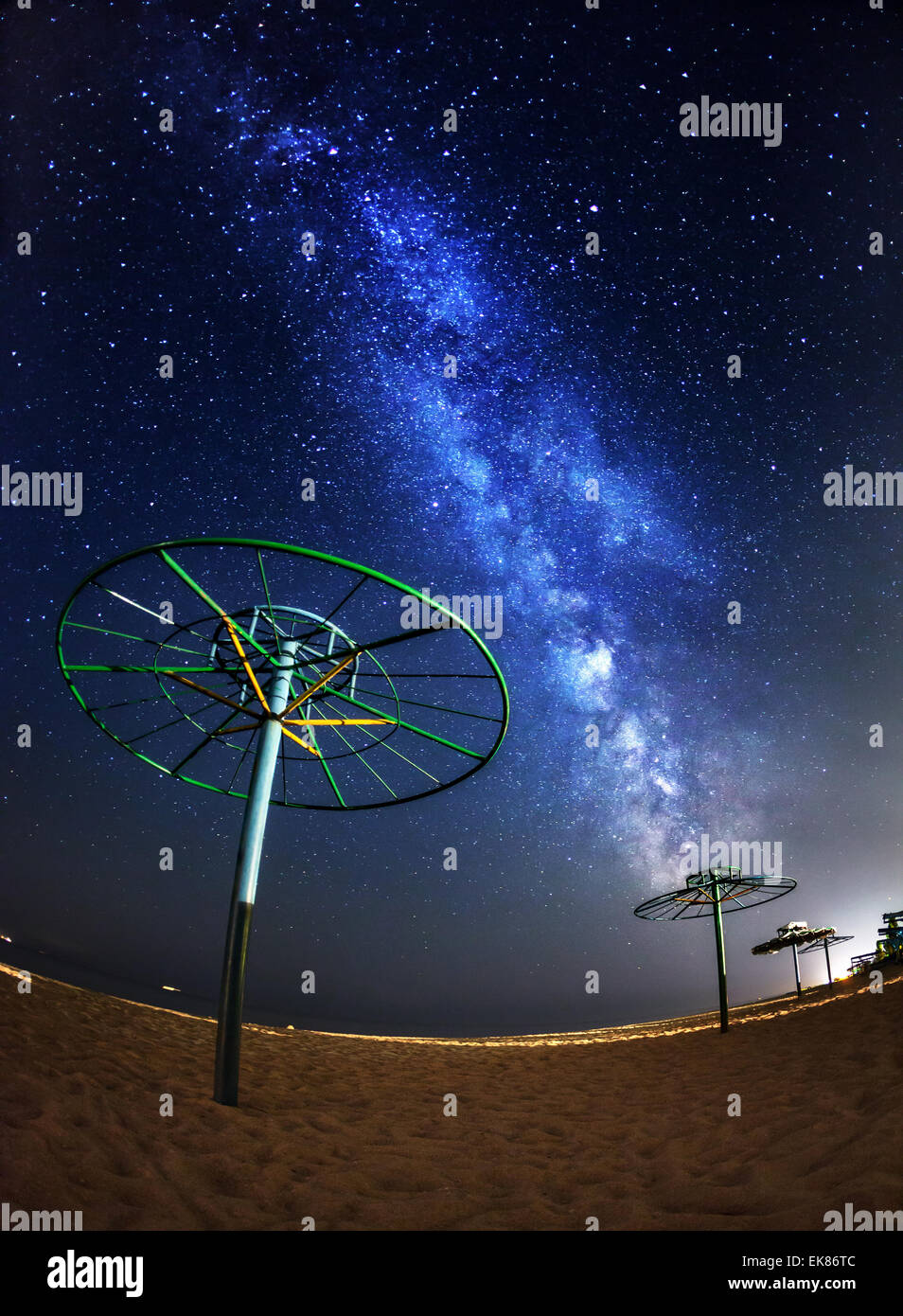 Milky Way. Schönen Sommernacht am Meer in der Ukraine Stockfoto