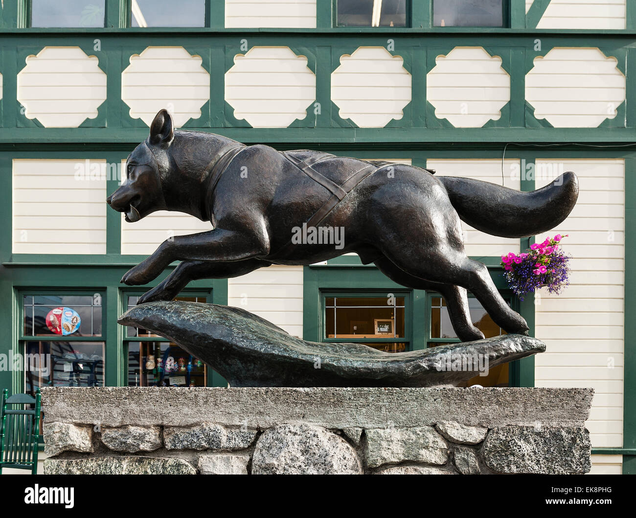 Das letzte große Rennen, Husky Skulptur zu Ehren des Iditarod, Anchorage, Alaska, USA Stockfoto