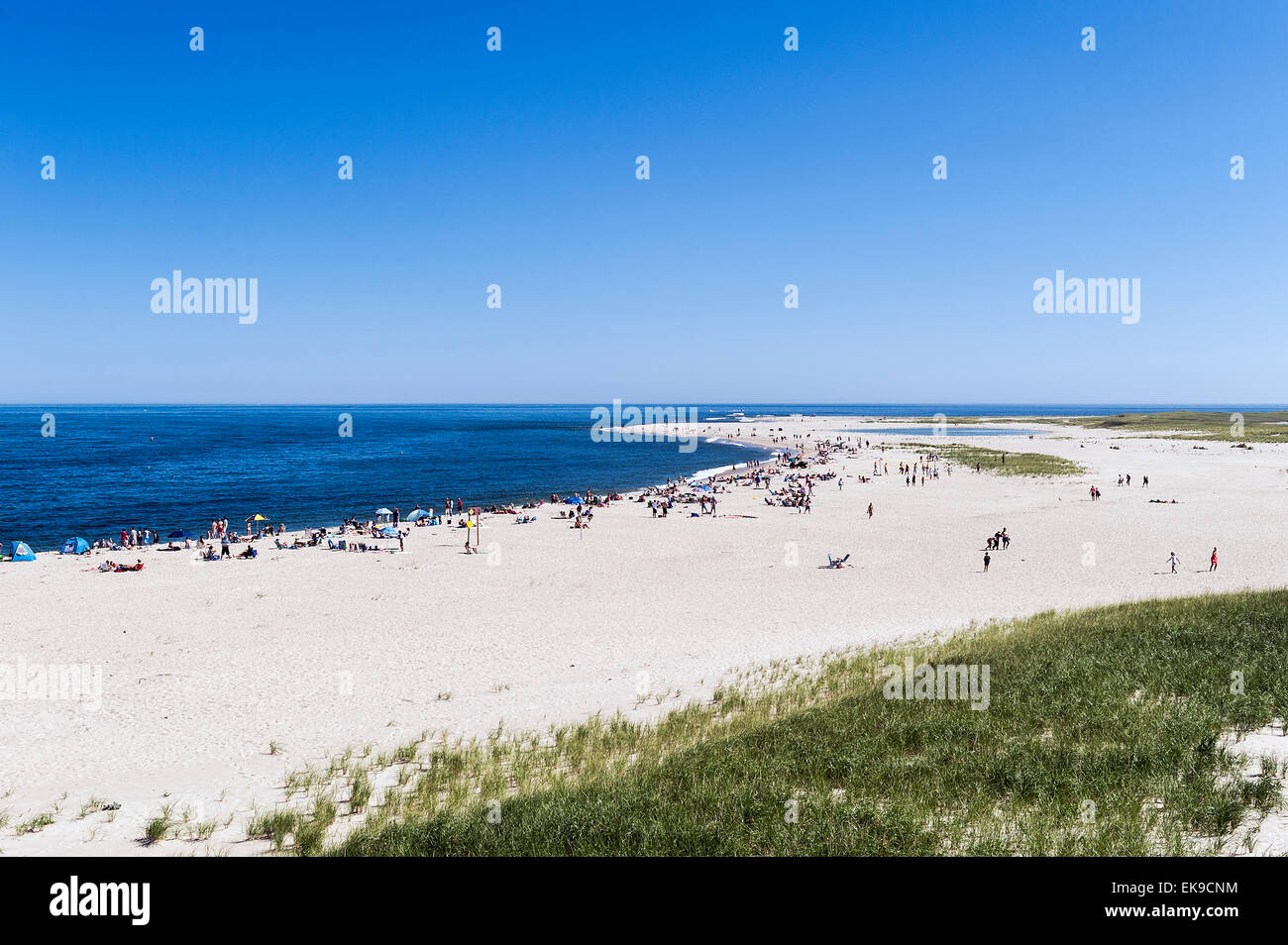 Überfüllte Chatham Lighthouse Beach, Cape Cod, Massachusetts, USA Stockfoto