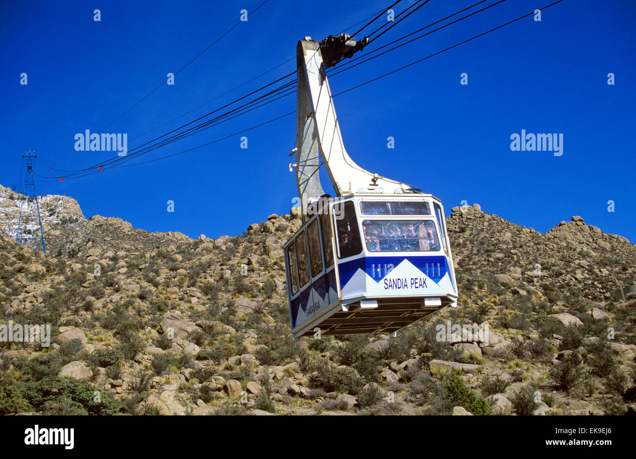 Sandia Peak Aerial Tramway, (2,7 Meilen) ist der weltweit größte einzelne Span Straßenbahn, Albuquerque, New Mexico, USA. Stockfoto